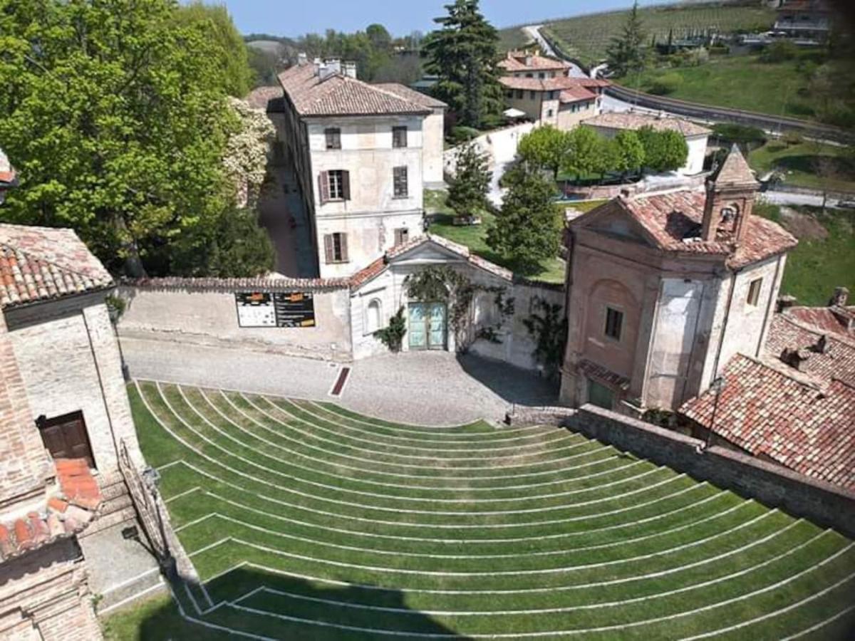 Langhe Belvedere Apartment Monforte dʼAlba Kültér fotó